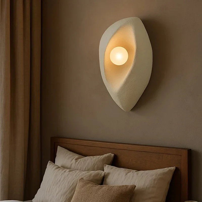 Minara Bedside Wall Lamp