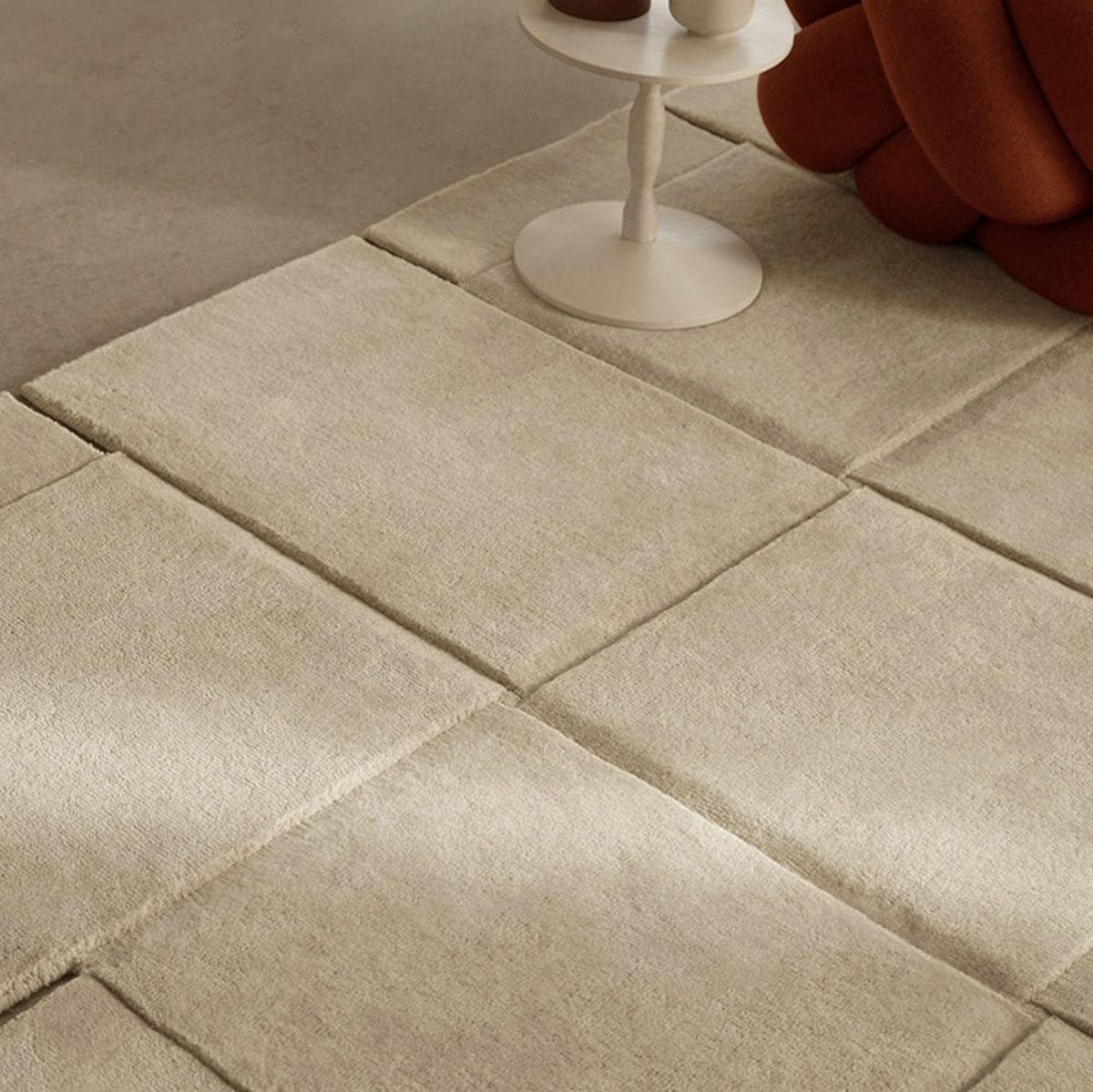 Akari Handcrafted Wool Rug