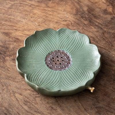 Renji Petal Pear Teapot Set