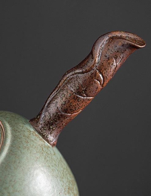 Takumi Lotus Side Grip Kung Fu Teapot Set