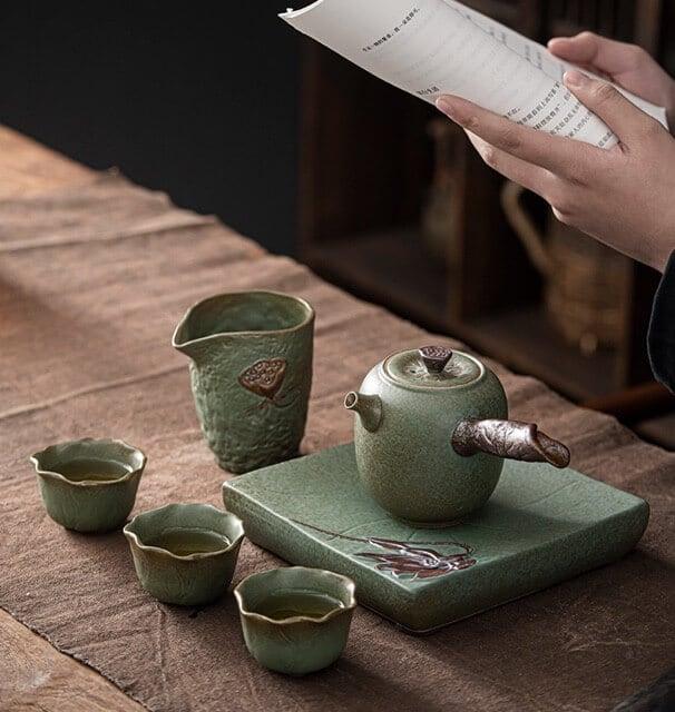 Takumi Lotus Side Grip Kung Fu Teapot Set
