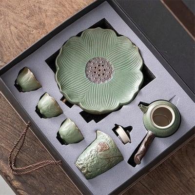 Hikari Petal Side Grip Teapot Set
