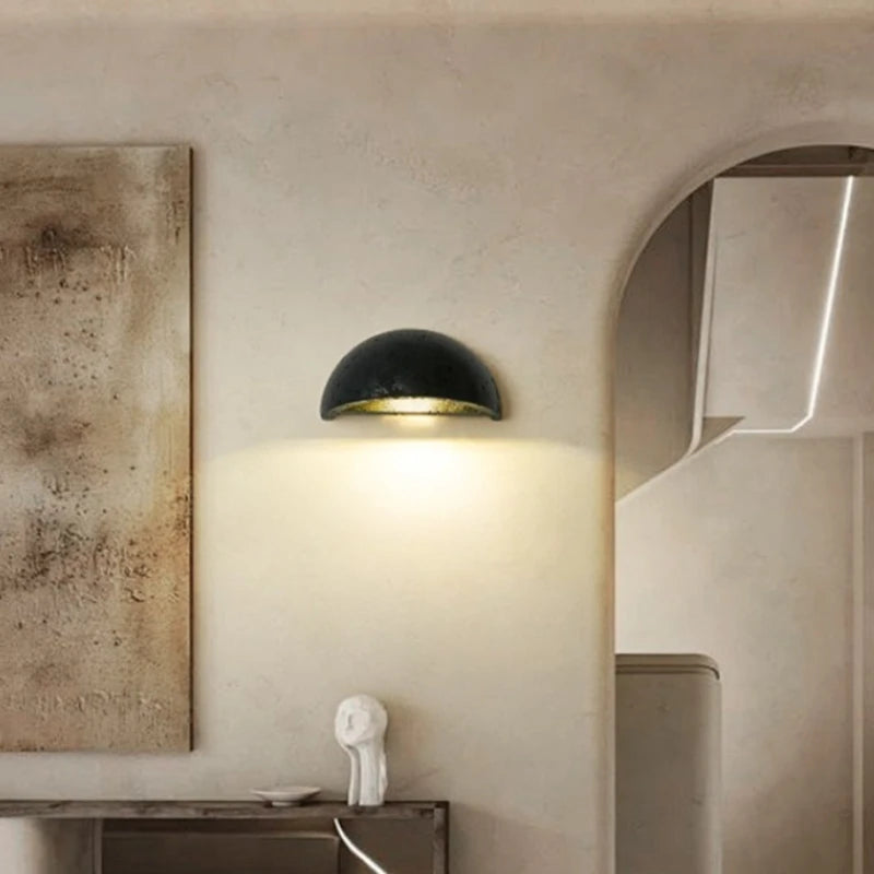 Travio Semi-Circle Wall Lamp