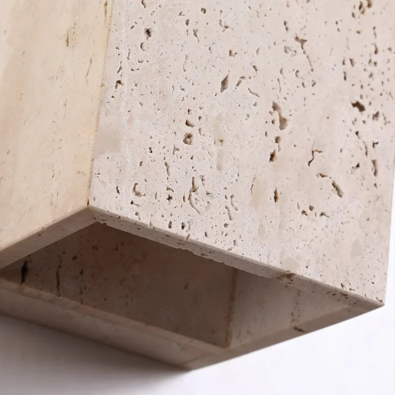 Chizu Wall Light
