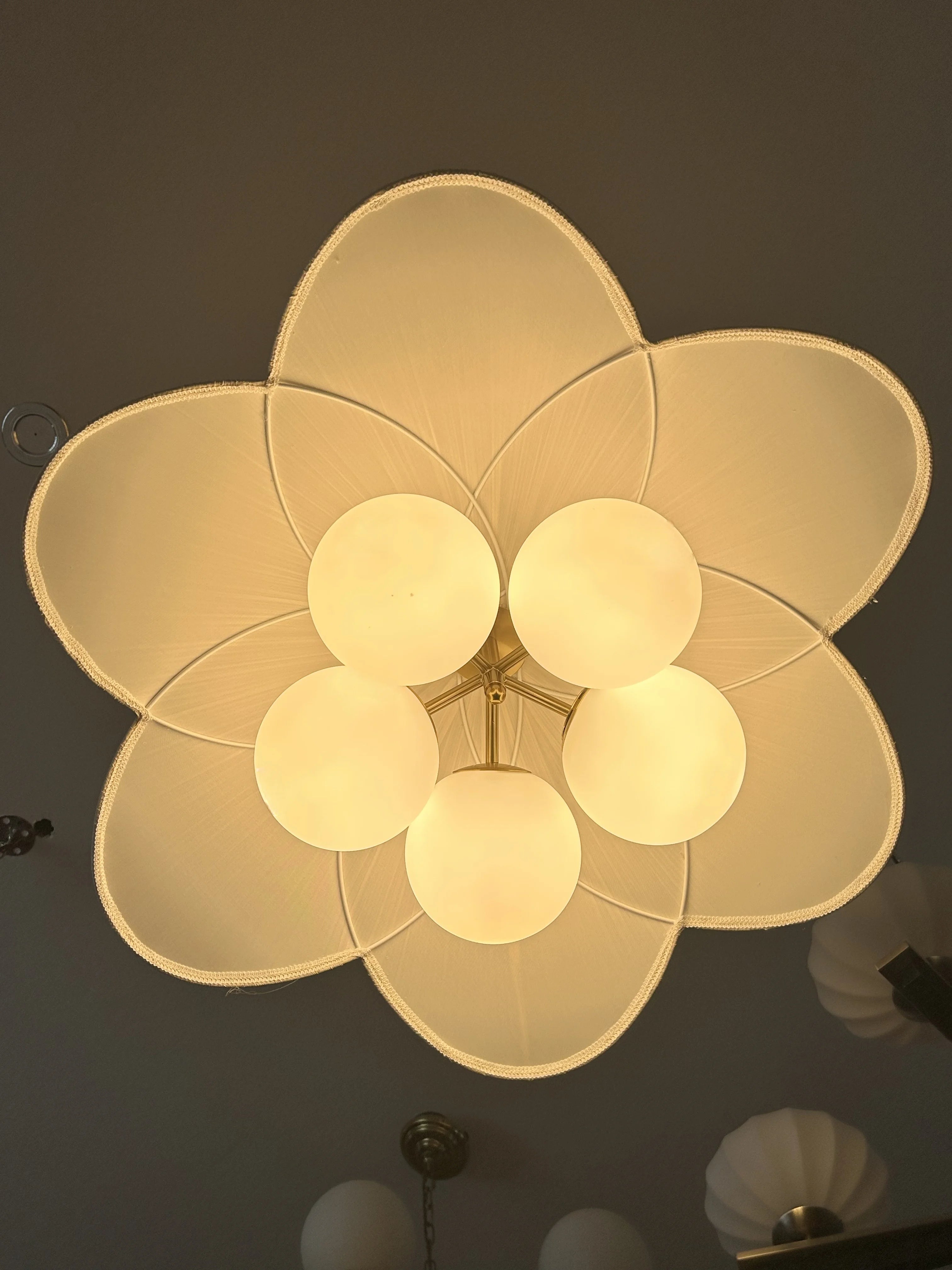 Sakai Bubble Pendant Chandelier
