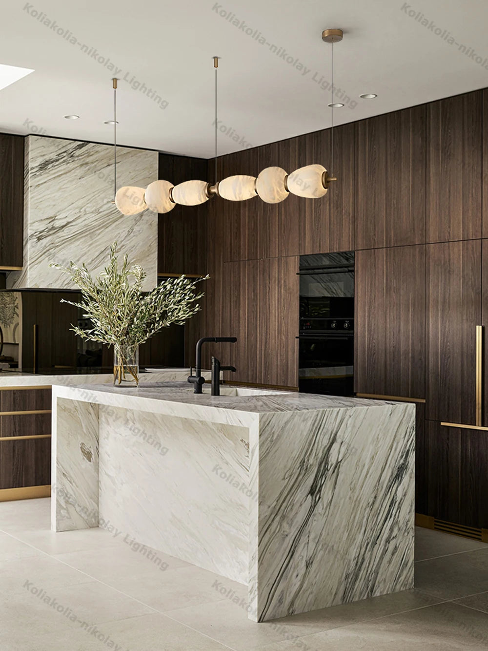 Kagekuro Marble Pendant Chandelier