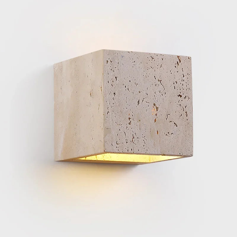 Chizu Wall Light