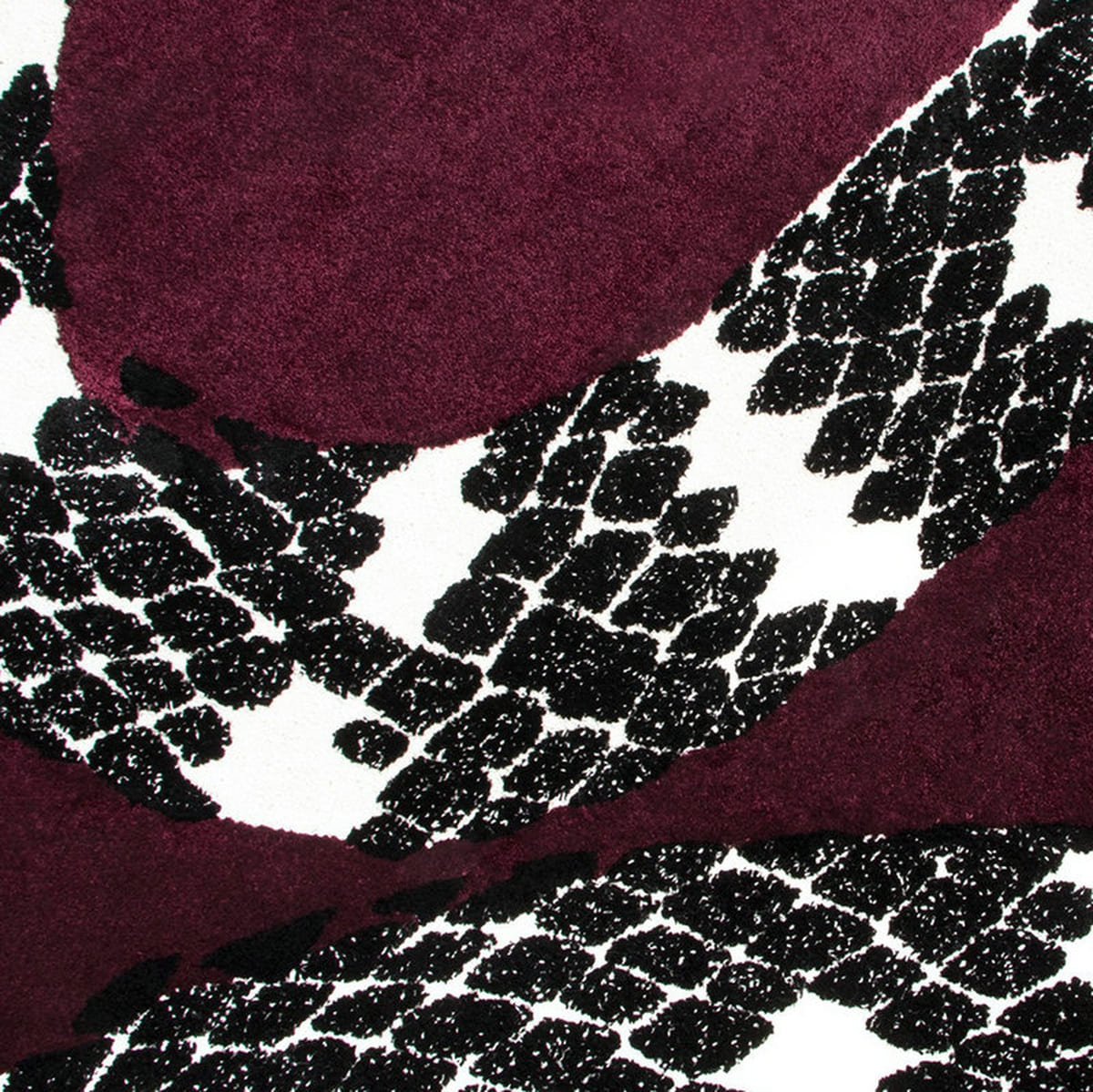 Shiro Snake Rug
