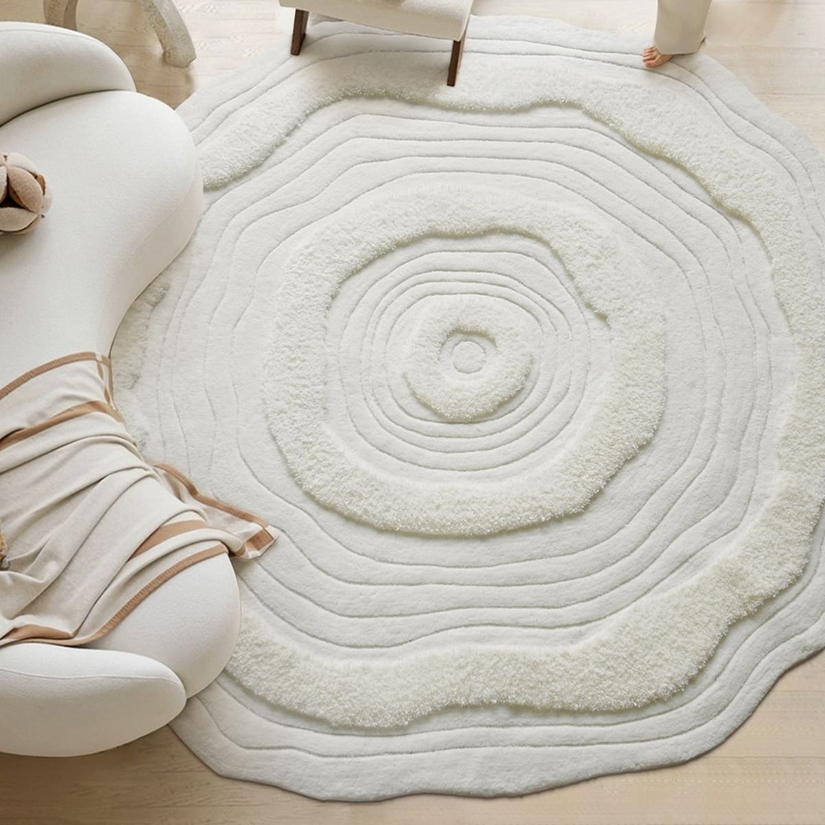 Sakura Round Rug