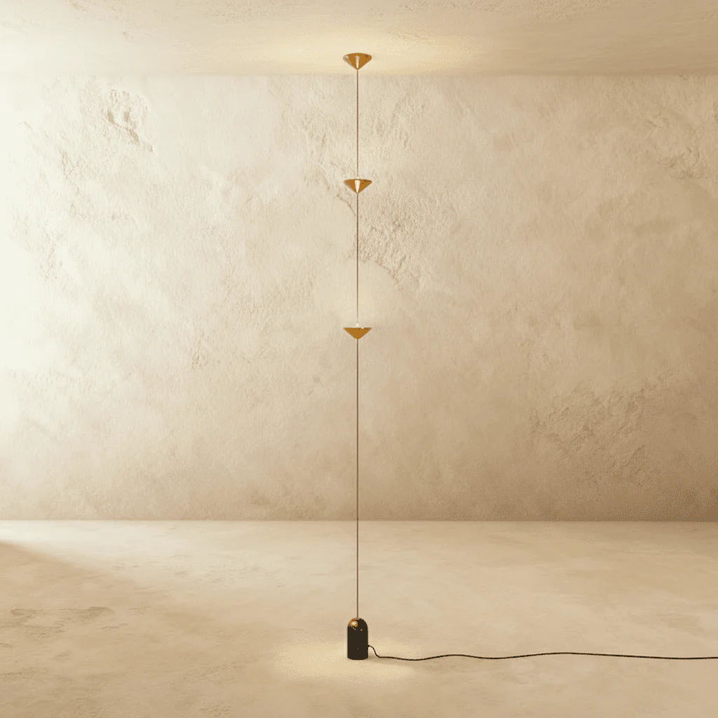 Tero Floor-to-Ceiling Lamp