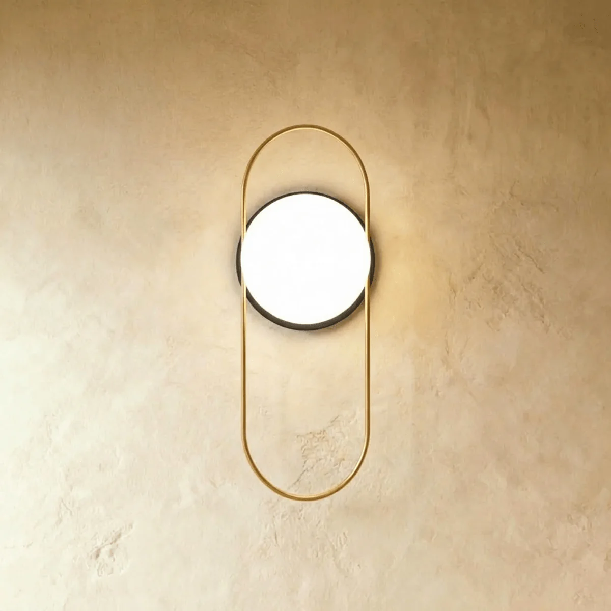Zira Glass Wall Lamp