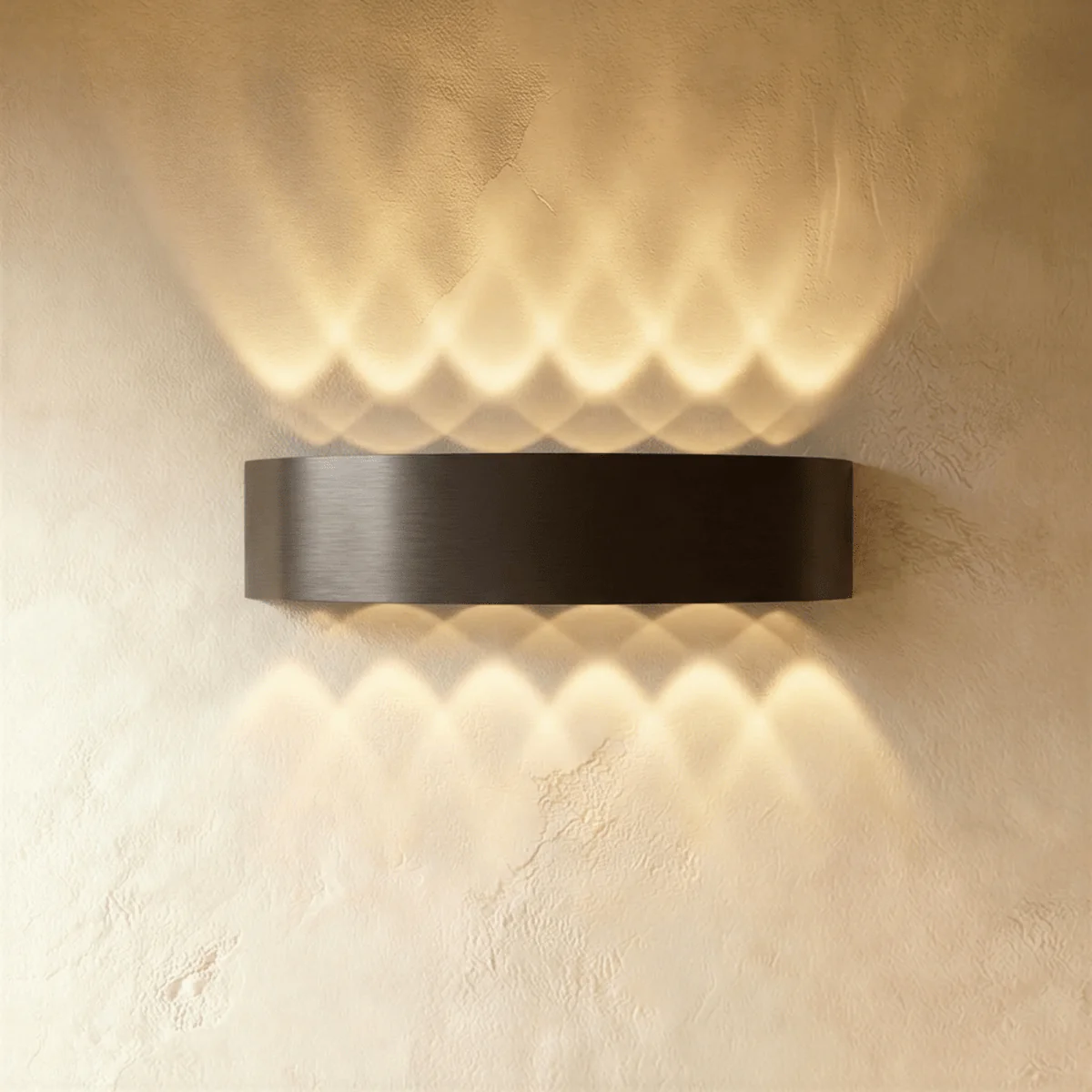 Vanta Wall Lamp