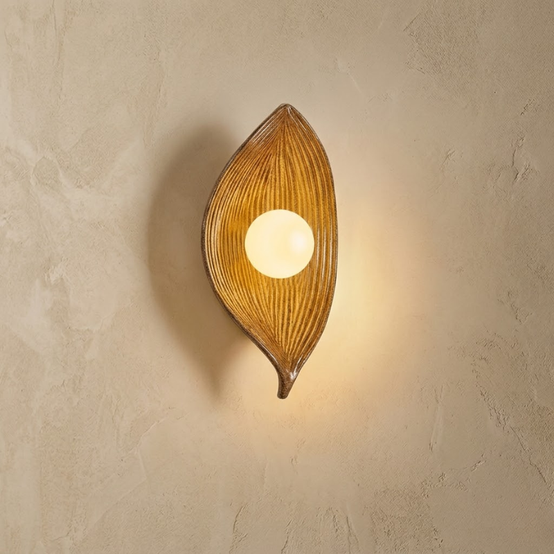 Resira Glass Wall Lamp