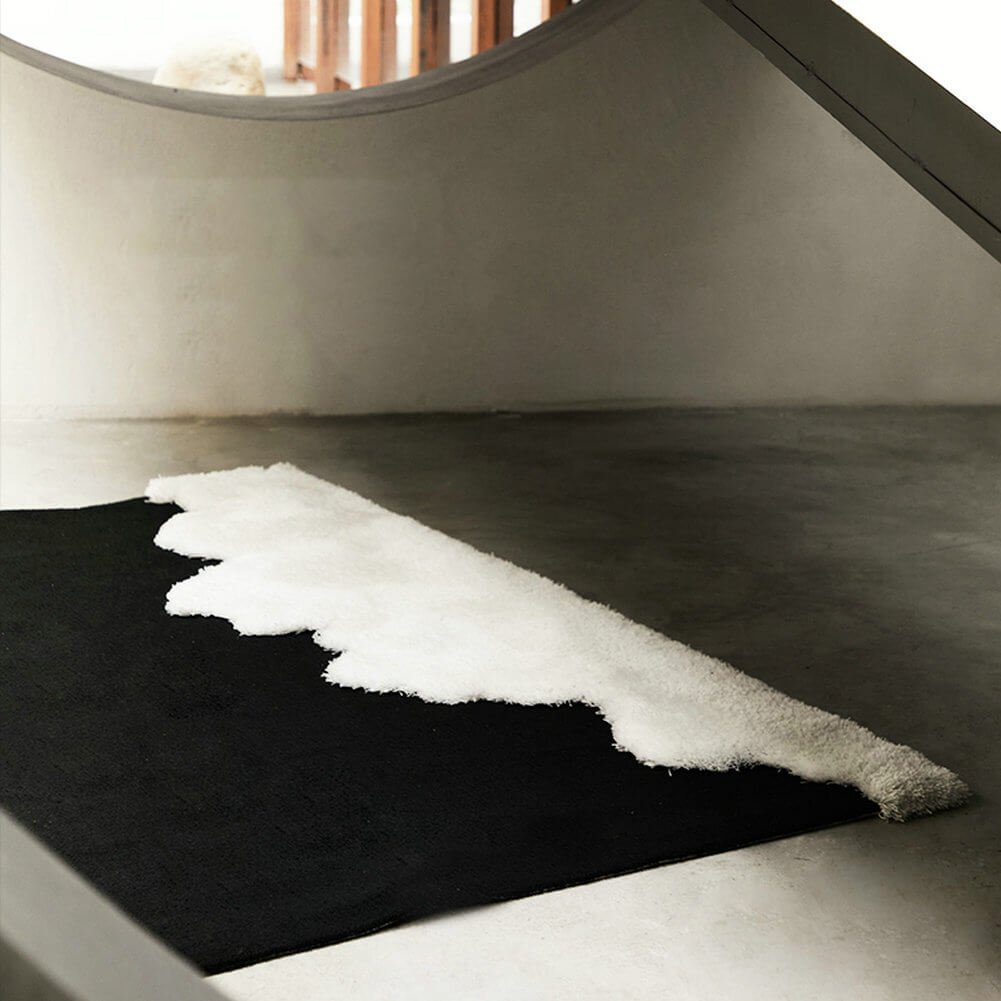 Riku Black and White Rug