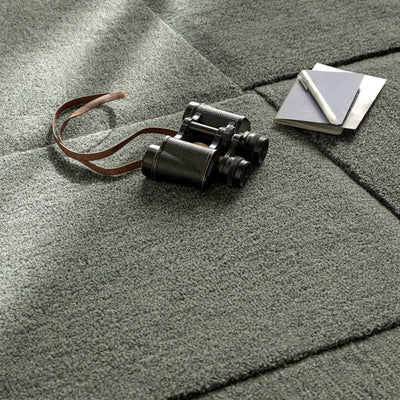 Akari Handcrafted Wool Rug