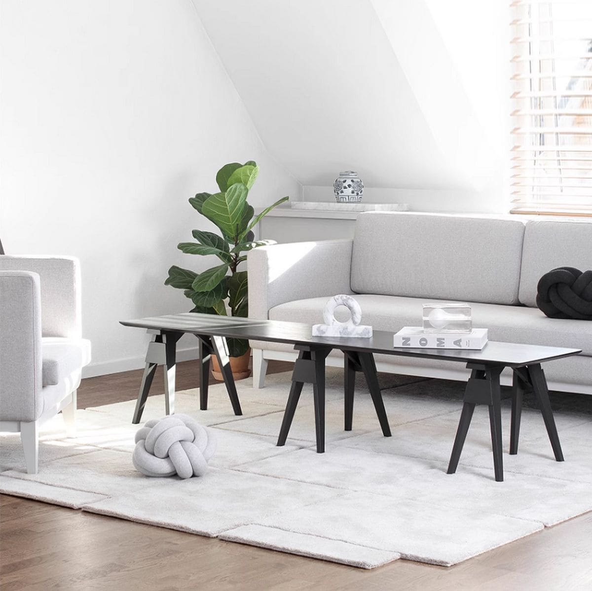 Akari Handcrafted Wool Rug