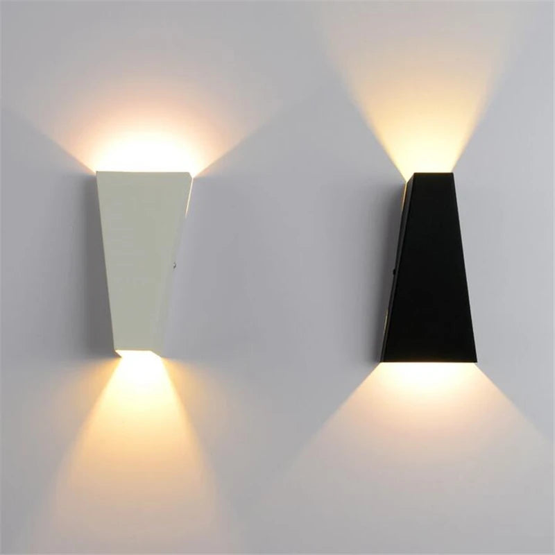 Haruto LED Wall Lamp