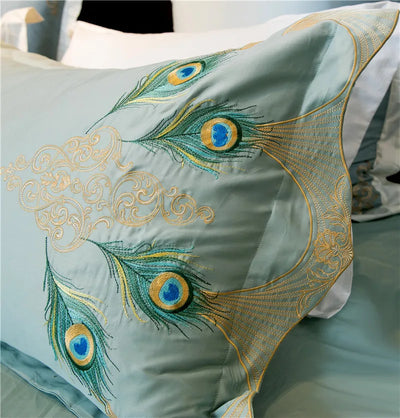 Yuki Peacock Bedding Set