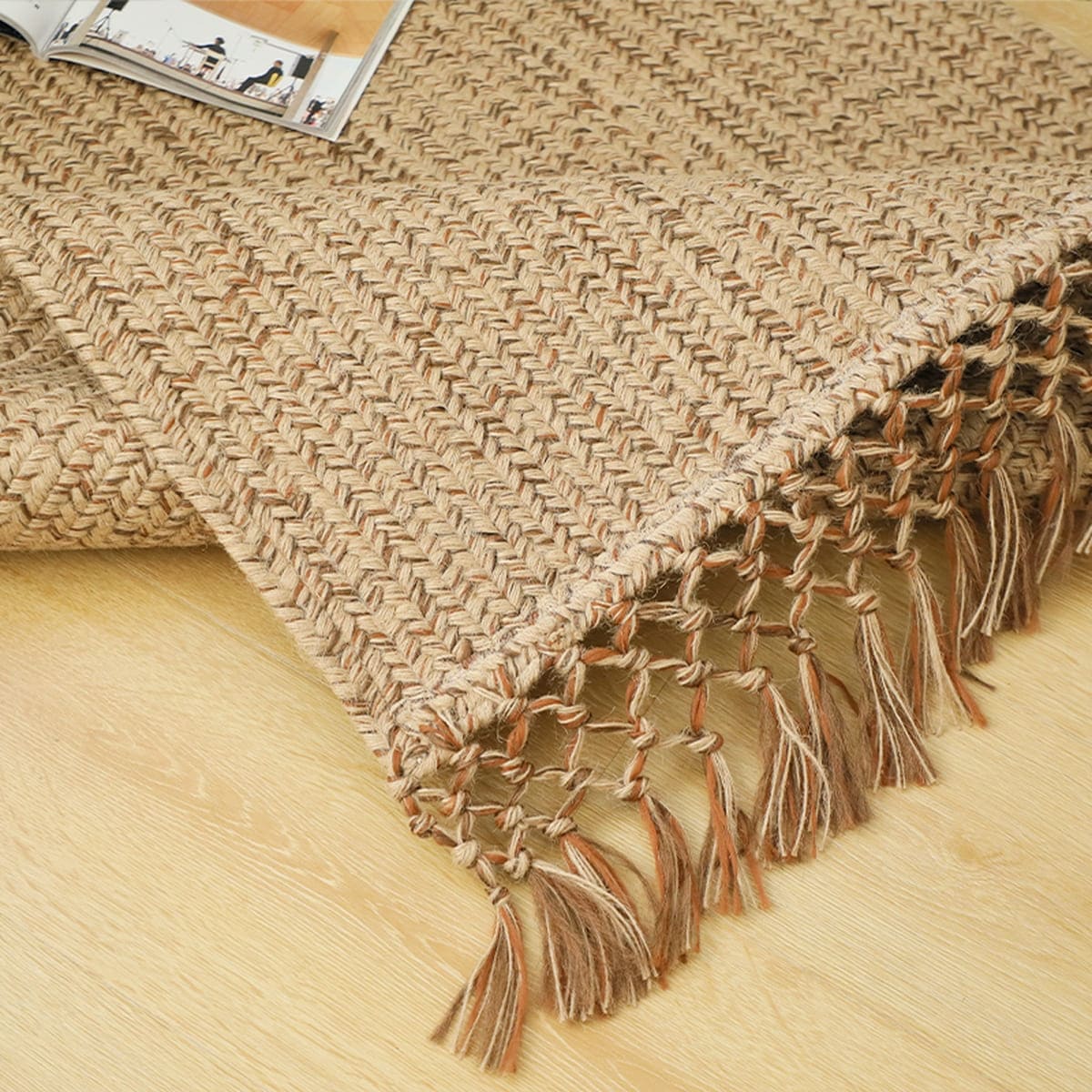 Hoshi Hand-Woven Jute Rug