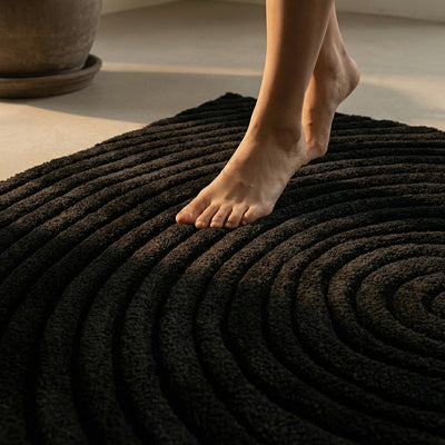 Ren Circular Relief Rug