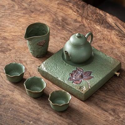Haruto Lotus Pear Teapot Set