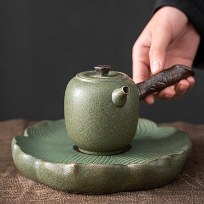 Hikari Petal Side Grip Teapot Set