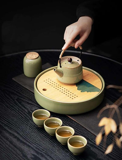 Takumi Side Grip Teapot Set