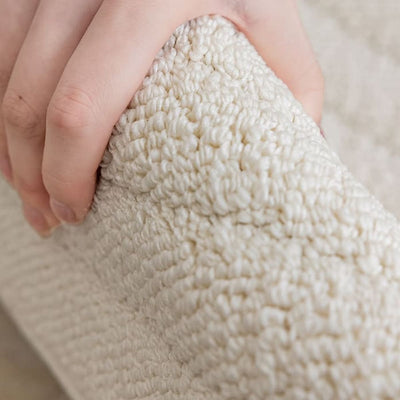 Riku Oval Area Rug