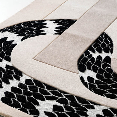 Kaze Rattlesnake Wool Rug