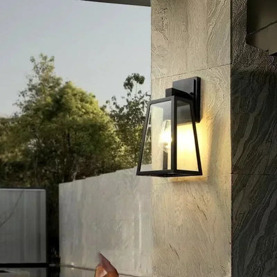Outdoor European Style Wall Lamp