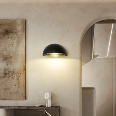 Travio Semi-Circle Wall Lamp