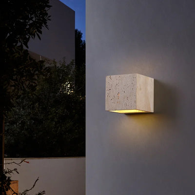 Chizu Wall Light
