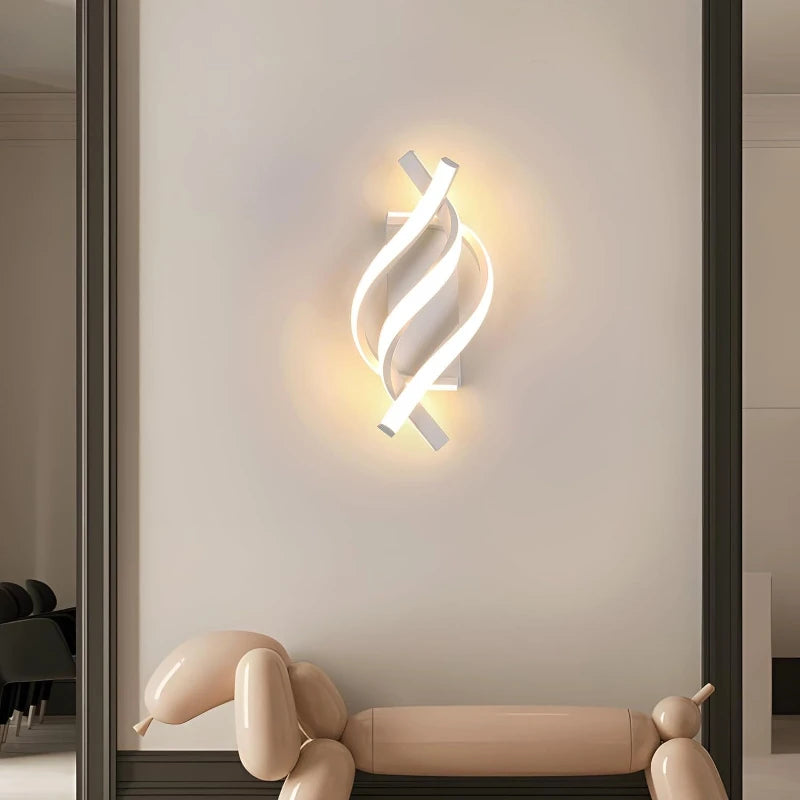 Kuroi Spiral Wall Lamp