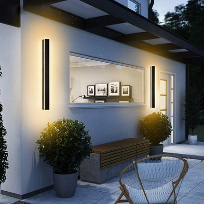 Aqualis Outdoor Wall Lamp