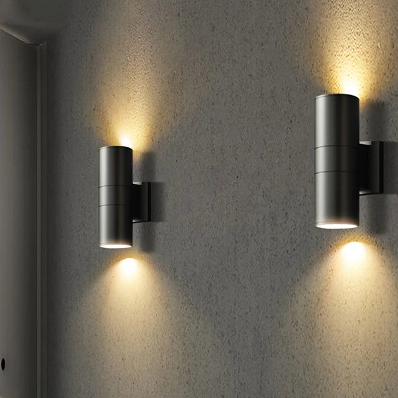 Dualis Up-Down Wall Lamp
