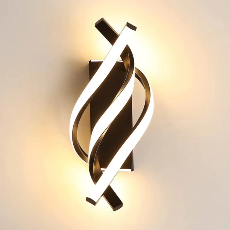 Kuroi Spiral Wall Lamp
