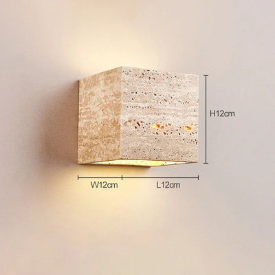 Chizu Wall Light