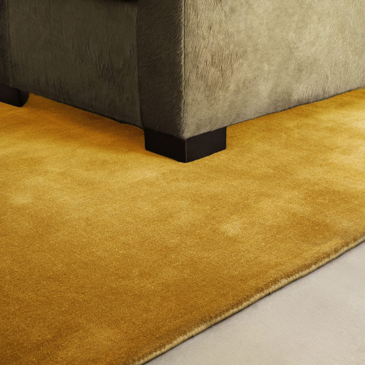 Mizu Solid Yellow Rug