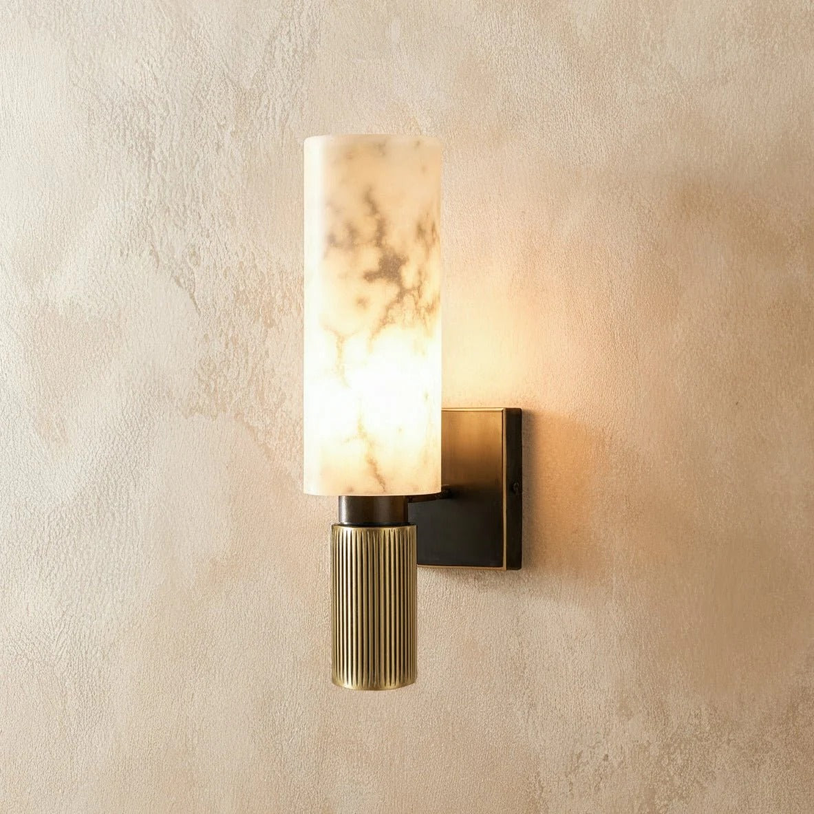 Varyn Alabaster Wall Lamp