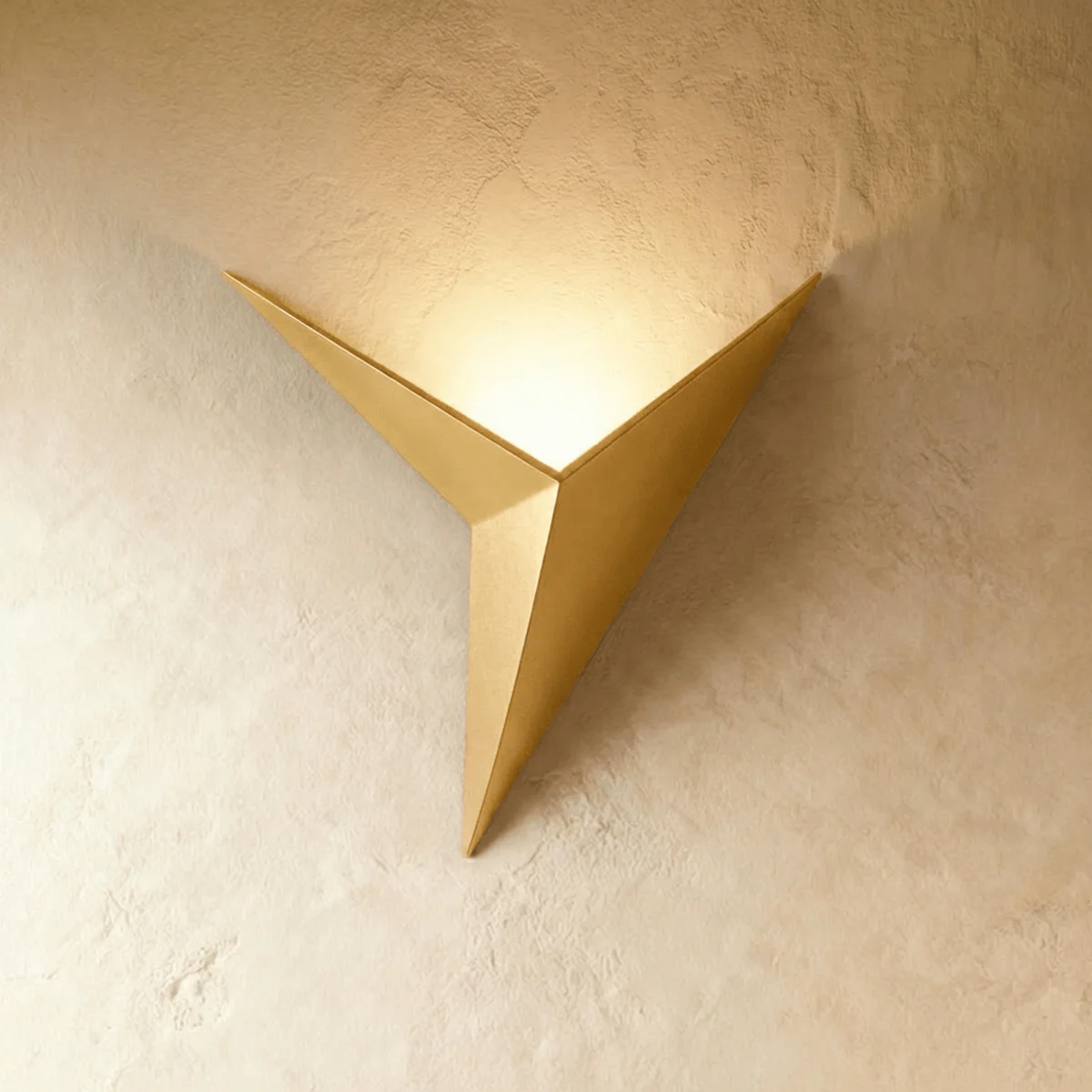 Ava Wall Lamp