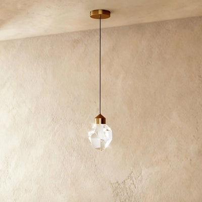 Luma Crystal Pendant Light