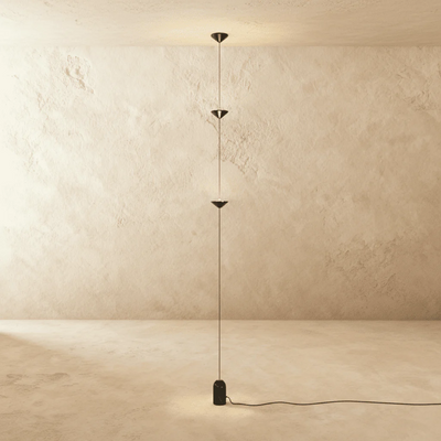 Tero Floor-to-Ceiling Lamp