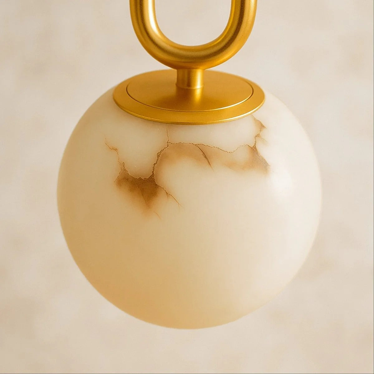 Luma Alabaster Pendant Light