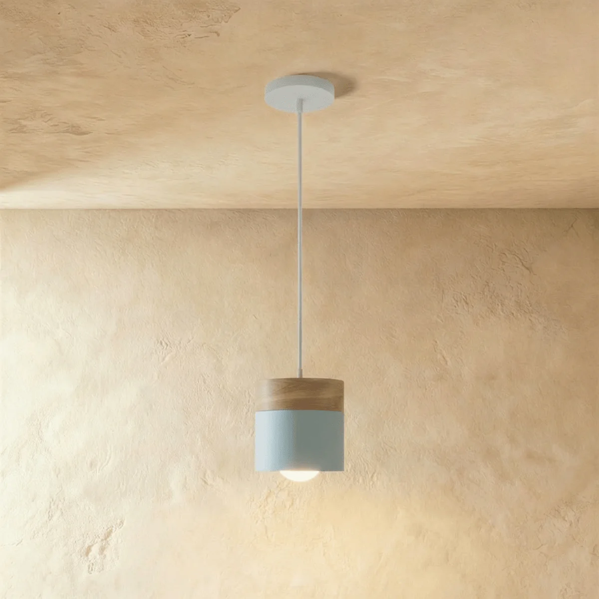 Vivo Wall Lamp