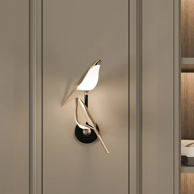 Avelo Bird Wall Lamp