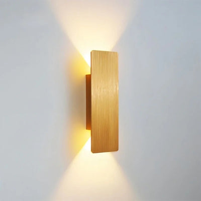 Aria Wall Lamp