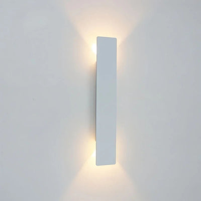 Aria Wall Lamp