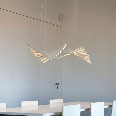 Veyra Flow Chandelier