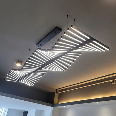 Veyra Flow Chandelier