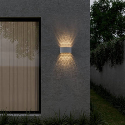 Vanta Wall Lamp